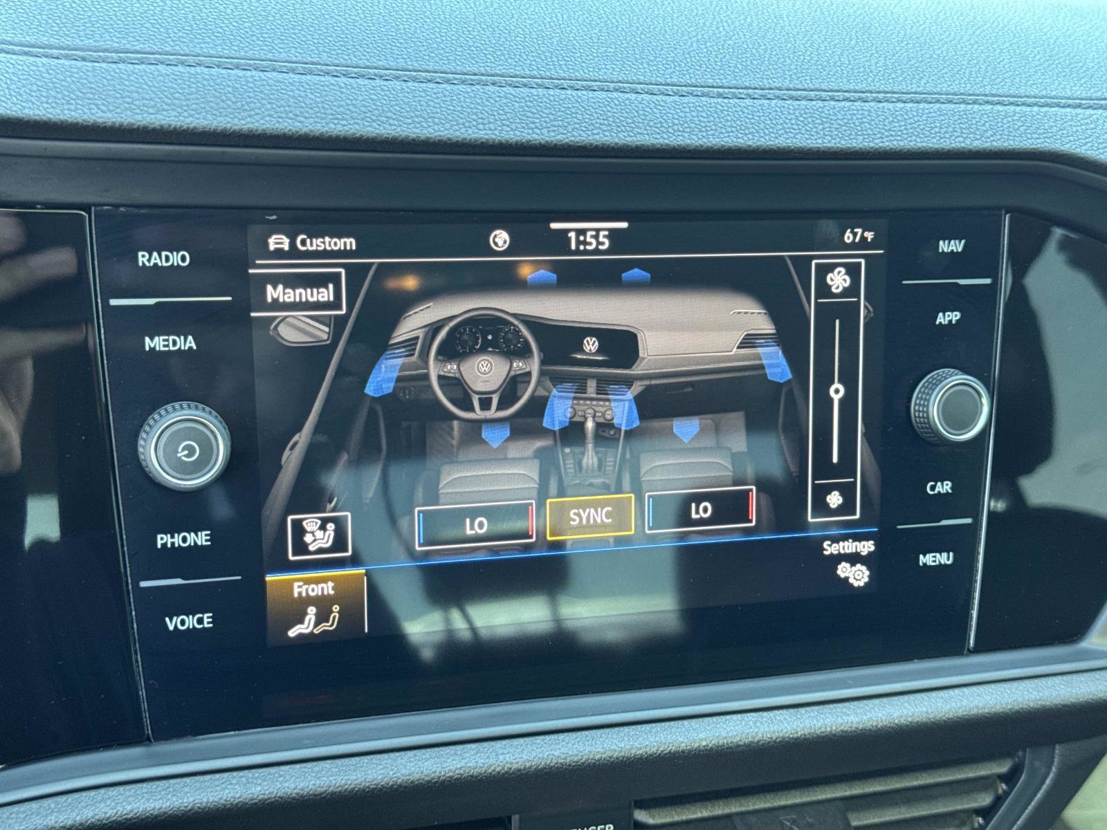 Certified 2023 Volkswagen Jetta SEL image 15