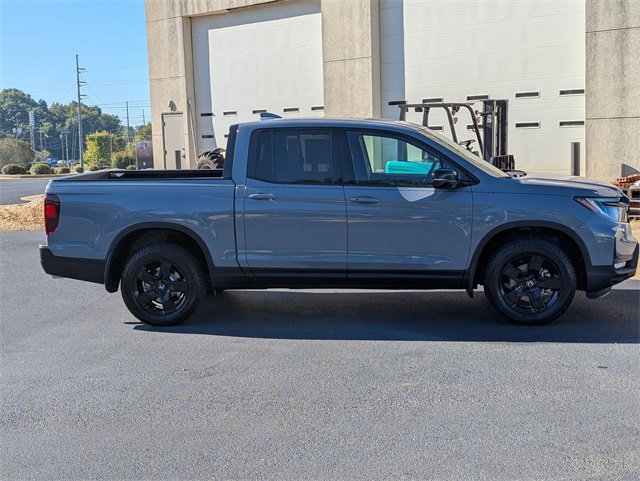 New 2026 Honda Ridgeline Black Edition image 5