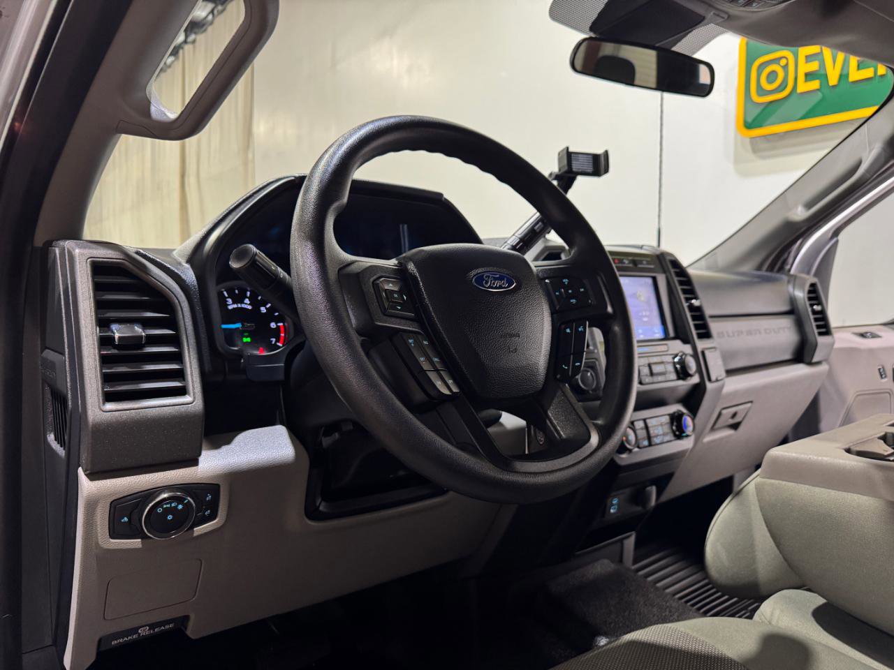 Used 2021 Ford F250 XL w/ STX Appearance Package image 10