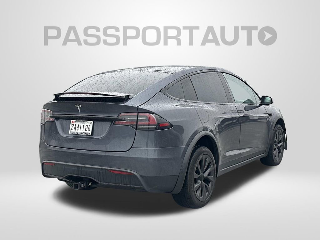Used 2023 Tesla Model X image 5