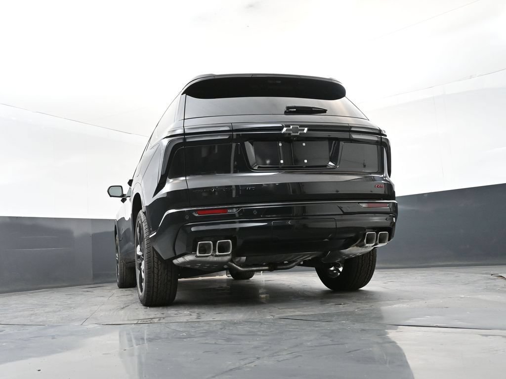 New 2027 Chevrolet Traverse RS w/ LPO, Floor Liner Package AWD/4WD image 15
