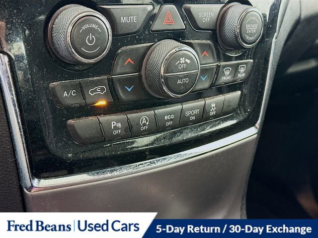 Used 2020 Jeep Grand Cherokee Laredo image 17