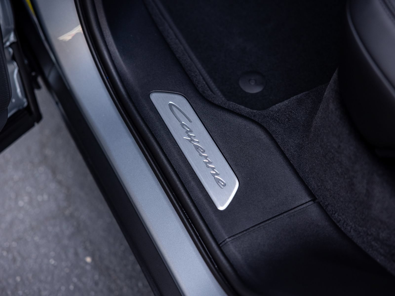 New 2026 Porsche Cayenne AWD/4WD image 33