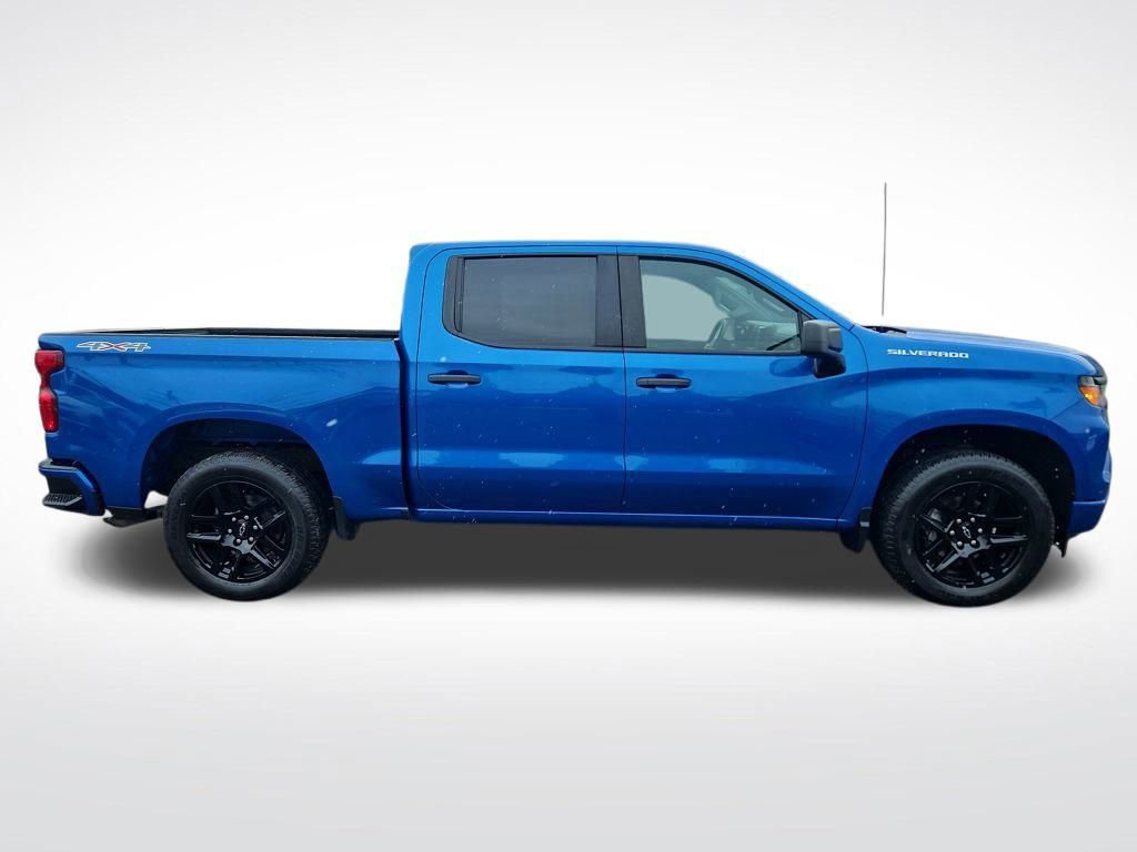 Used 2022 Chevrolet Silverado 1500 Custom image 6