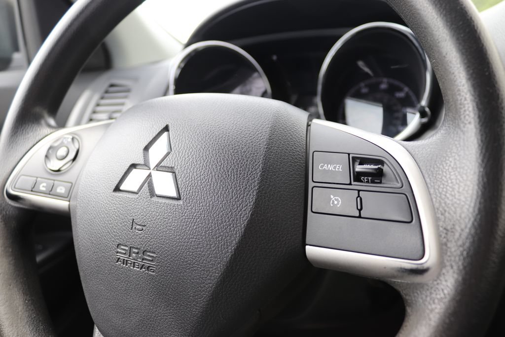 Used 2023 Mitsubishi Outlander Sport SE AWD/4WD image 18