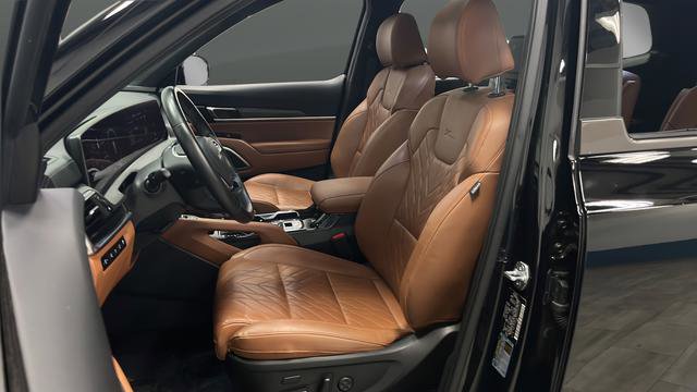 Used 2023 Kia Telluride SX Prestige X-Line image 9