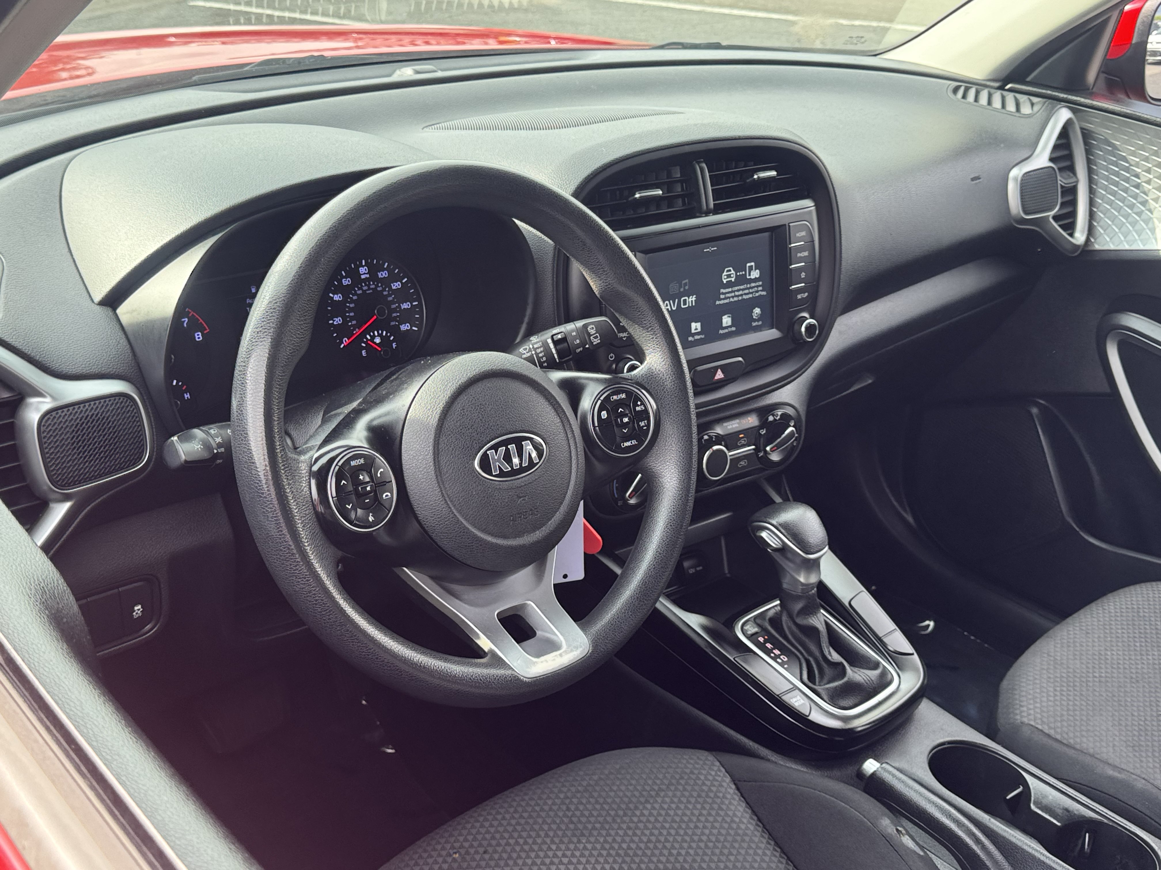 Used 2020 Kia Soul LX FWD image 8
