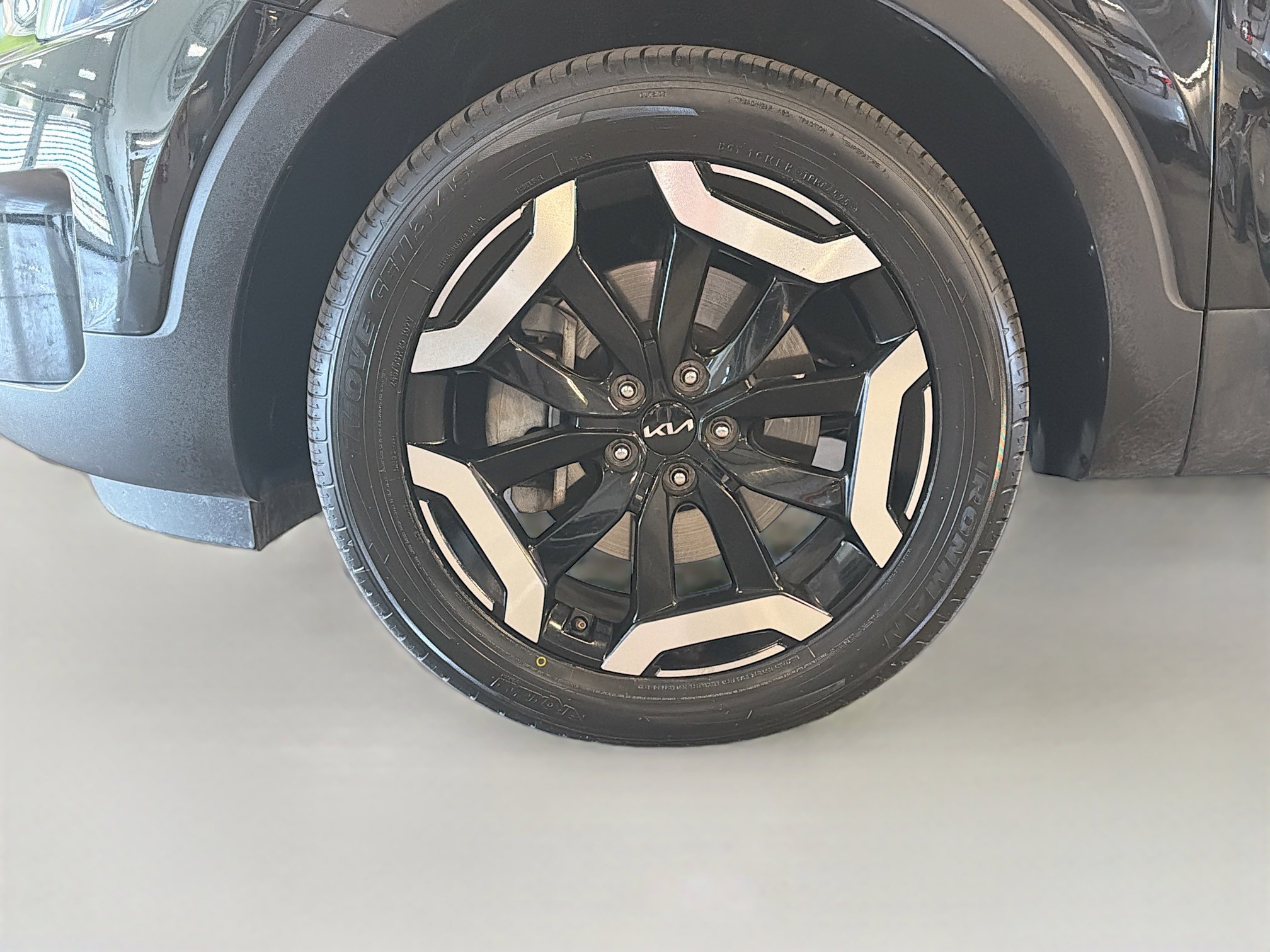 Used 2025 Kia Telluride S AWD/4WD image 11