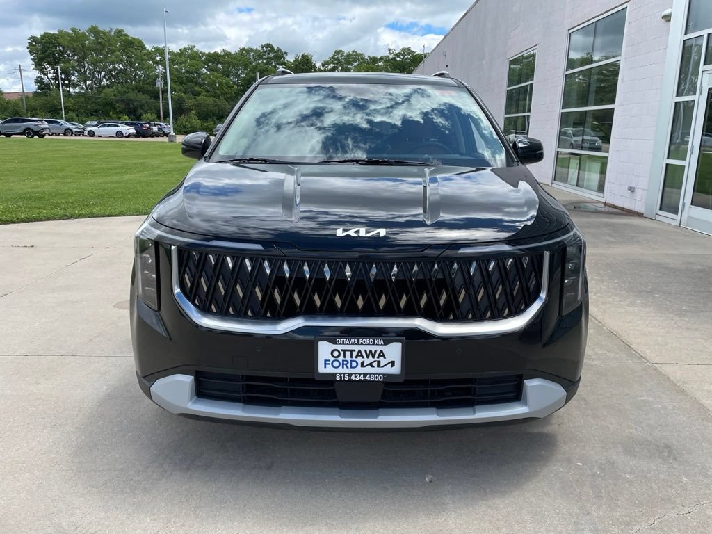 New 2026 Kia Carnival EX FWD image 3