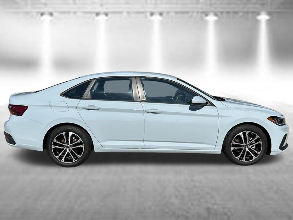 Certified 2026 Volkswagen Jetta Sport FWD image 7
