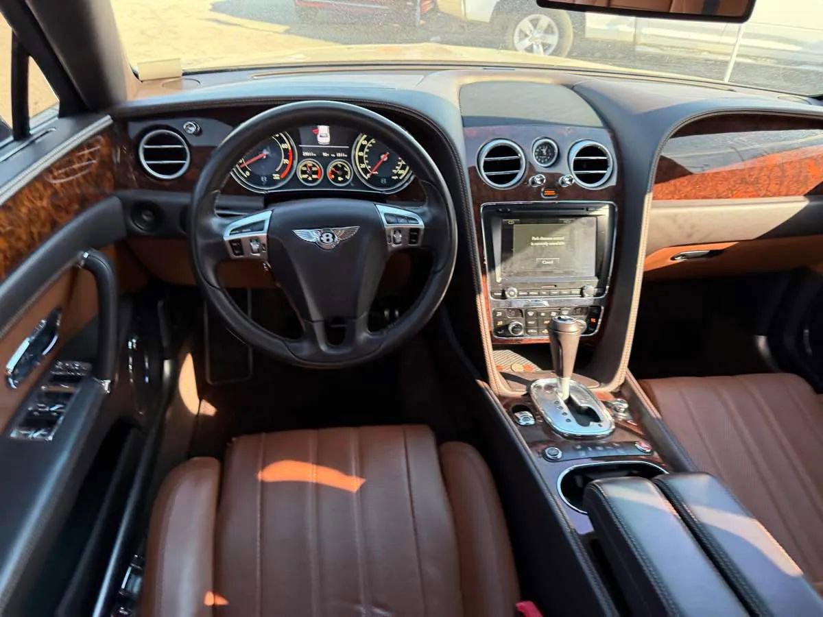Used 2015 Bentley Flying Spur V8 AWD/4WD image 10