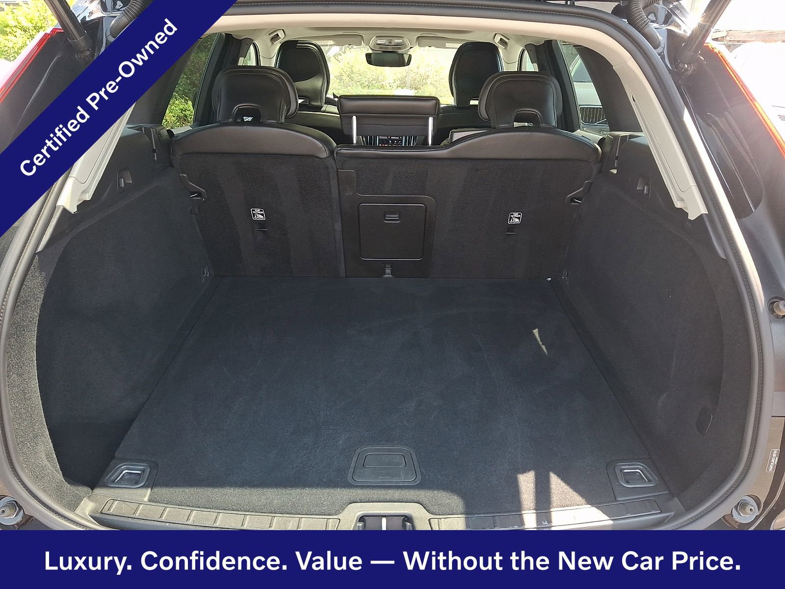 Certified 2025 Volvo XC60 B5 Core AWD/4WD image 29