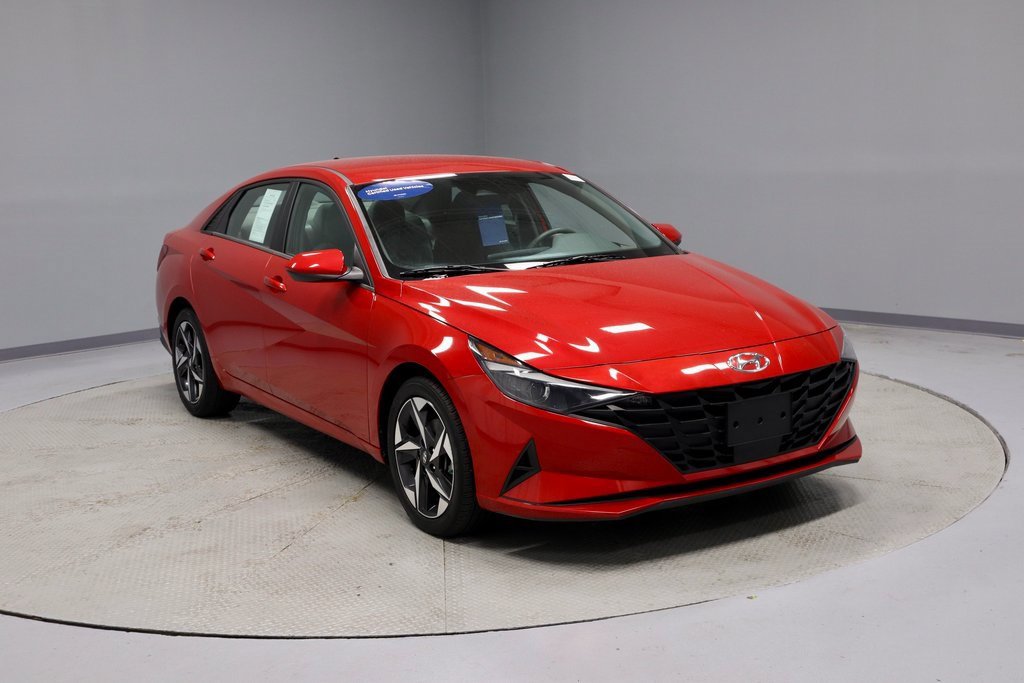 Certified 2023 Hyundai Elantra SEL w/ Convenience Package