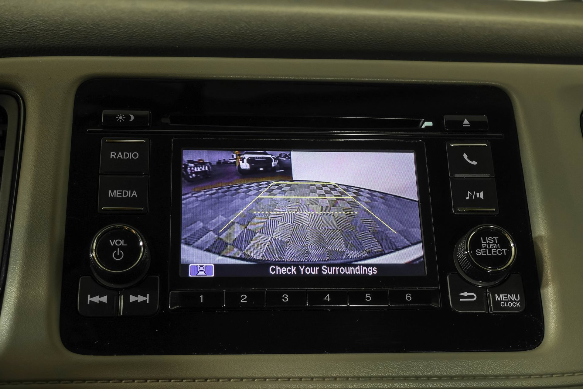 Used 2019 Honda HR-V LX image 7