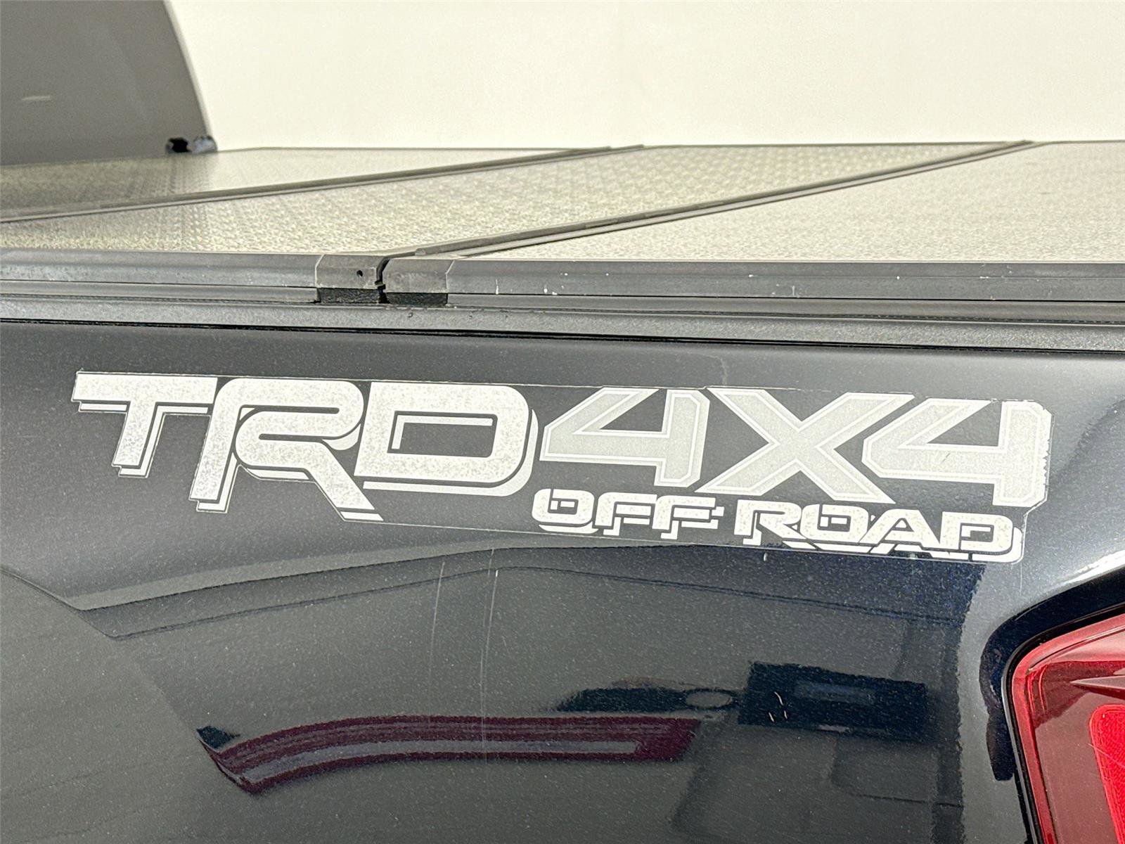 Used 2019 Toyota Tacoma TRD Off-Road image 14