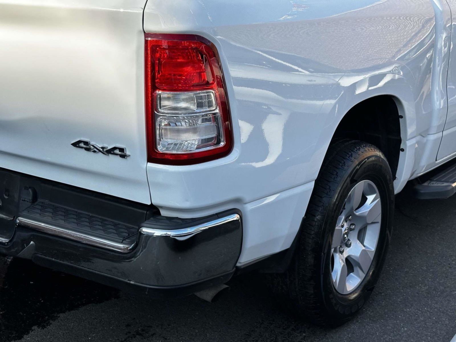 Used 2023 RAM 1500 Big Horn AWD/4WD image 7