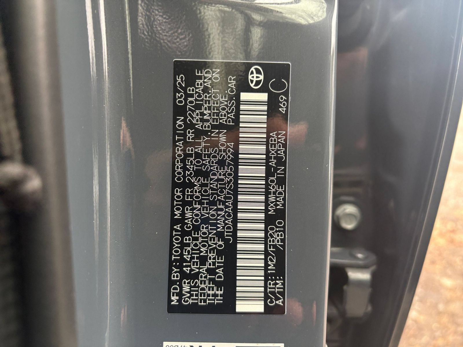 Used 2025 Toyota Prius LE FWD image 27