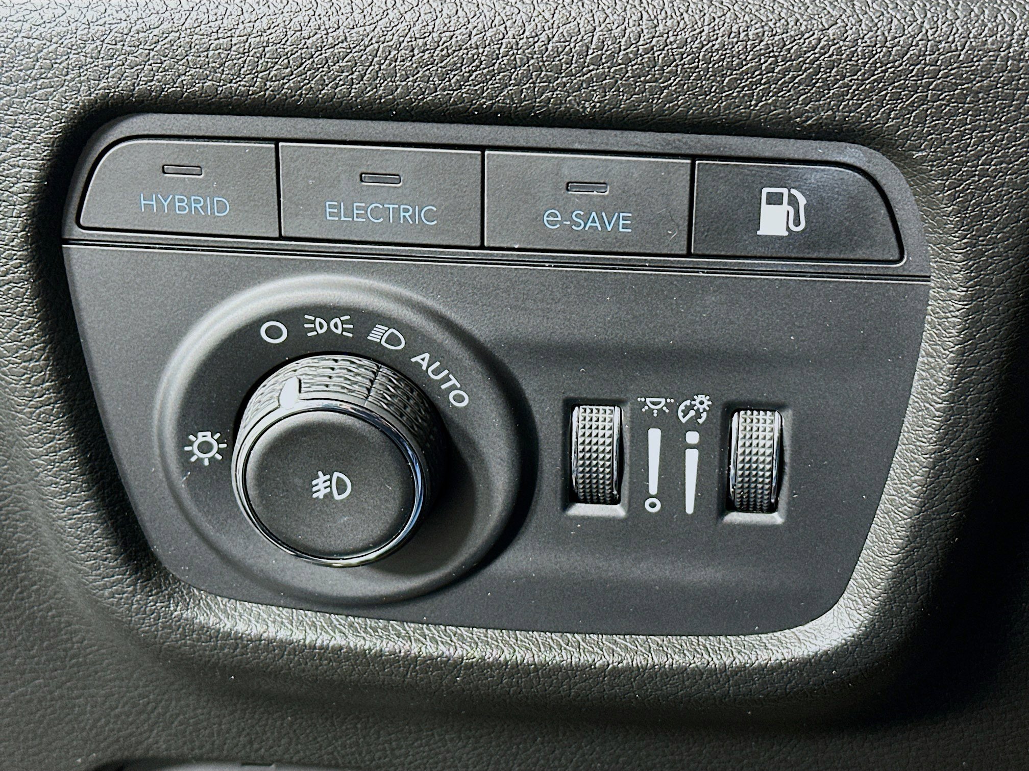 Used 2023 Jeep Grand Cherokee 30th Anniversary image 17