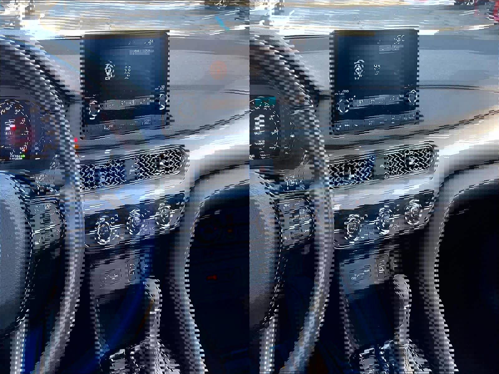 Used 2023 Acura Integra image 9