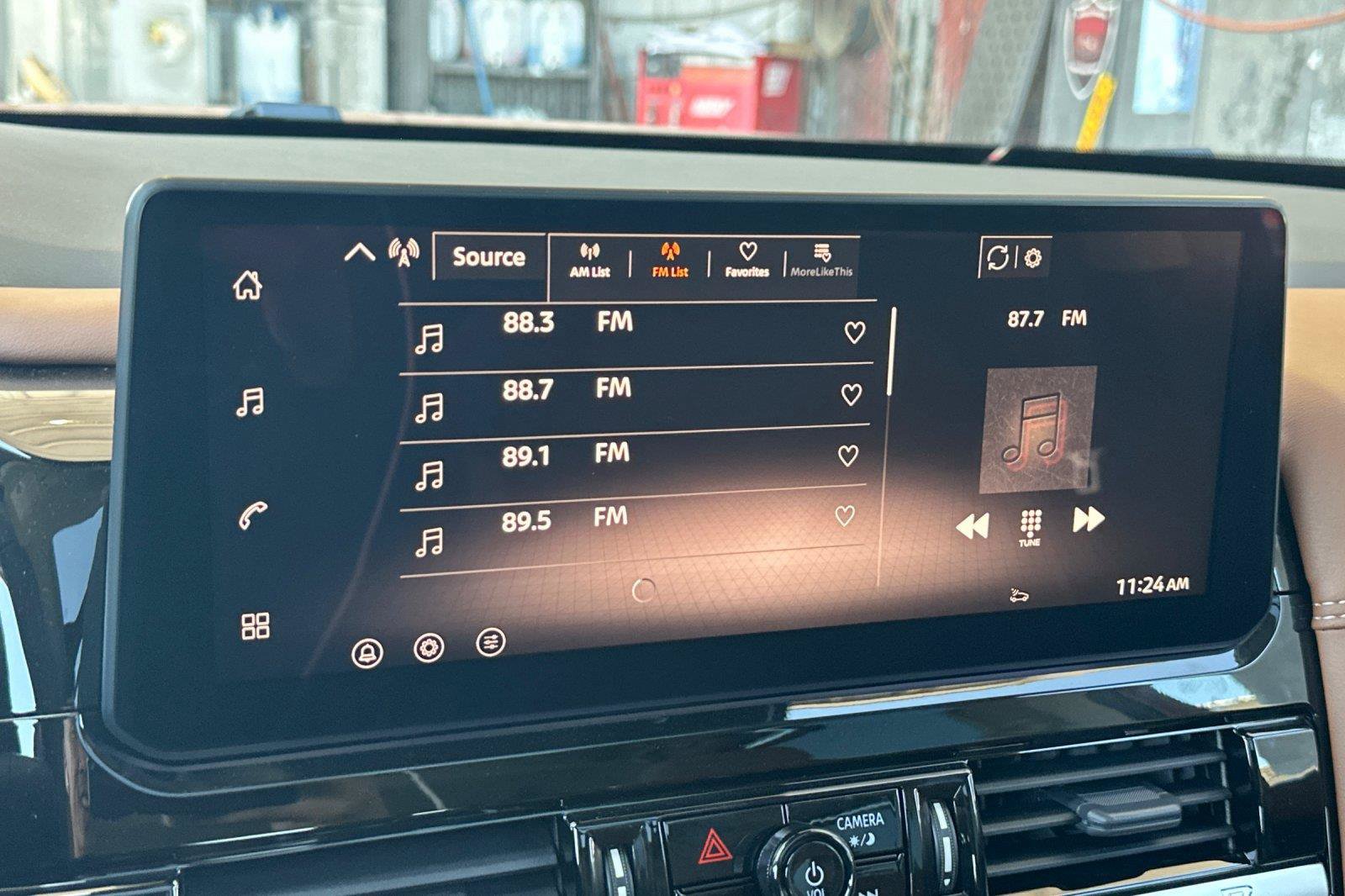 New 2026 Nissan Pathfinder Platinum AWD/4WD image 18