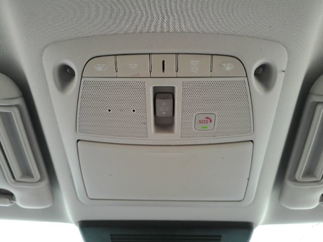 Used 2023 Nissan Armada SL w/ Captain's Chairs Package image 56