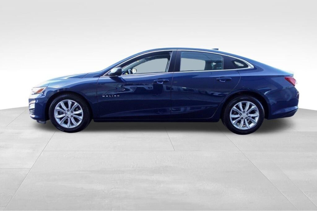 Used 2021 Chevrolet Malibu LT image 4