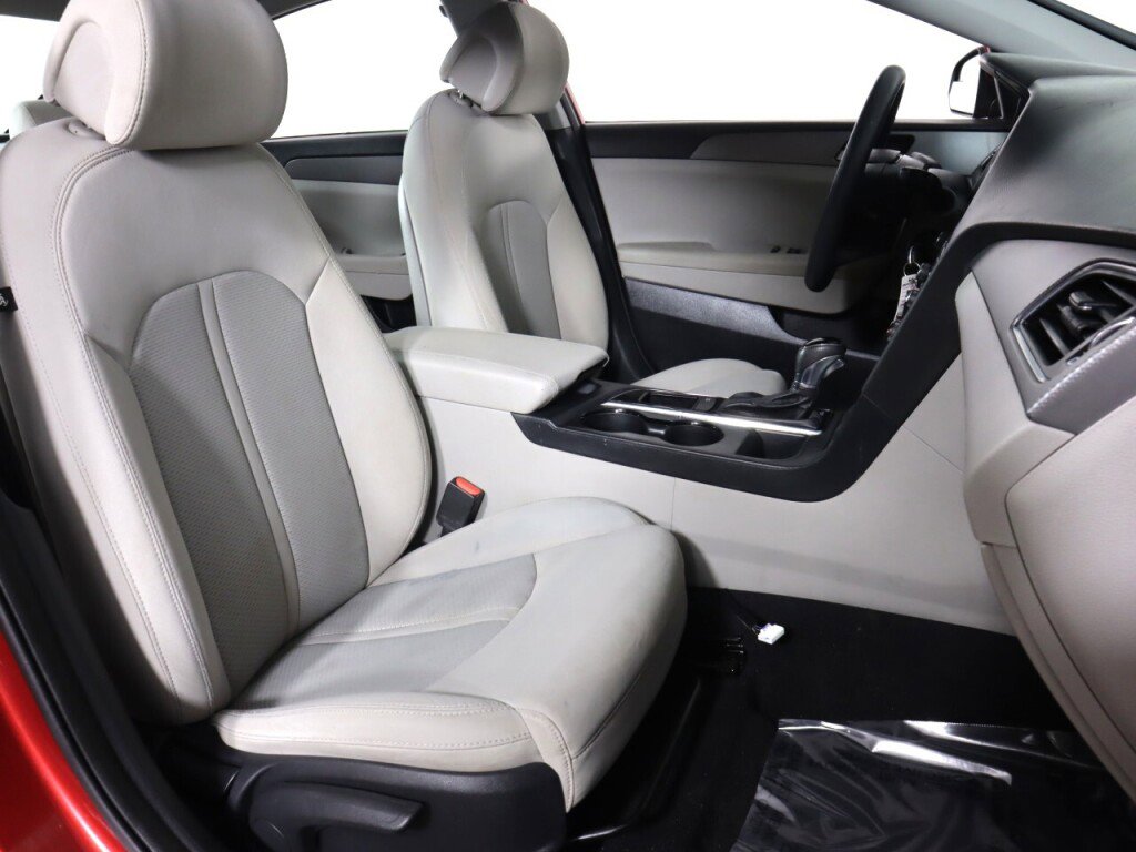 Used 2016 Hyundai Sonata SE image 38