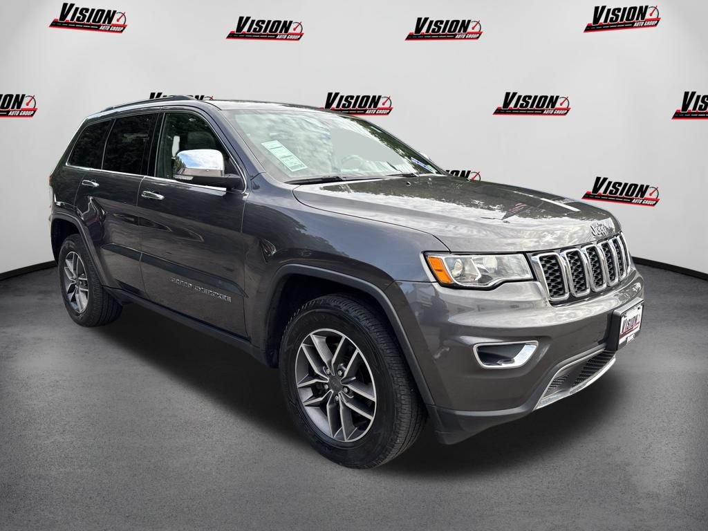 Used 2019 Jeep Grand Cherokee Limited w/ Trailer Tow Group IV AWD/4WD image 3