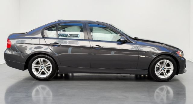 Used 2008 BMW 328i Sedan RWD image 7