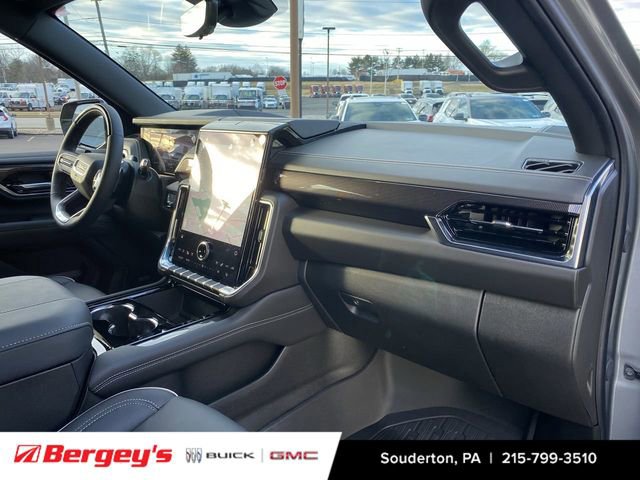 New 2026 GMC Yukon Elevation w/ Elevation Premium Package AWD/4WD image 32