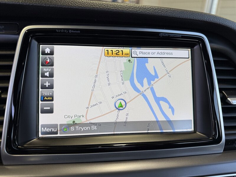 Used 2019 Hyundai Sonata Limited image 17