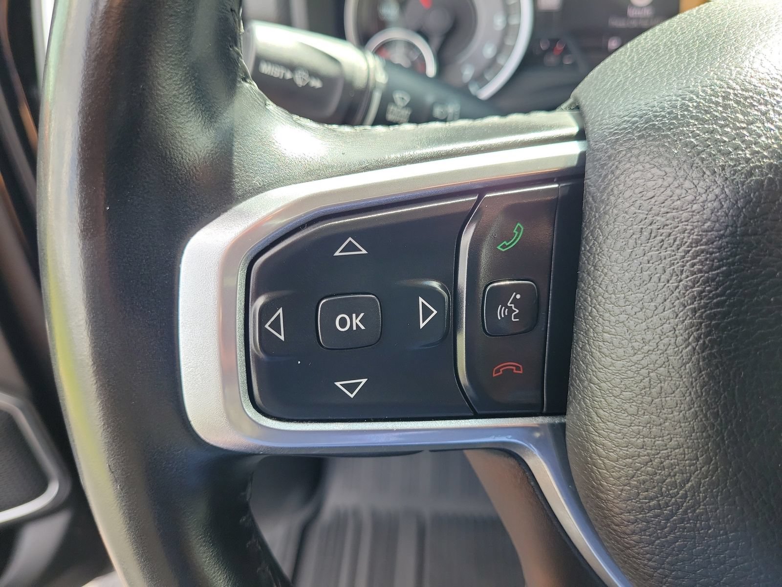 Used 2021 RAM 1500 Laramie RWD image 18