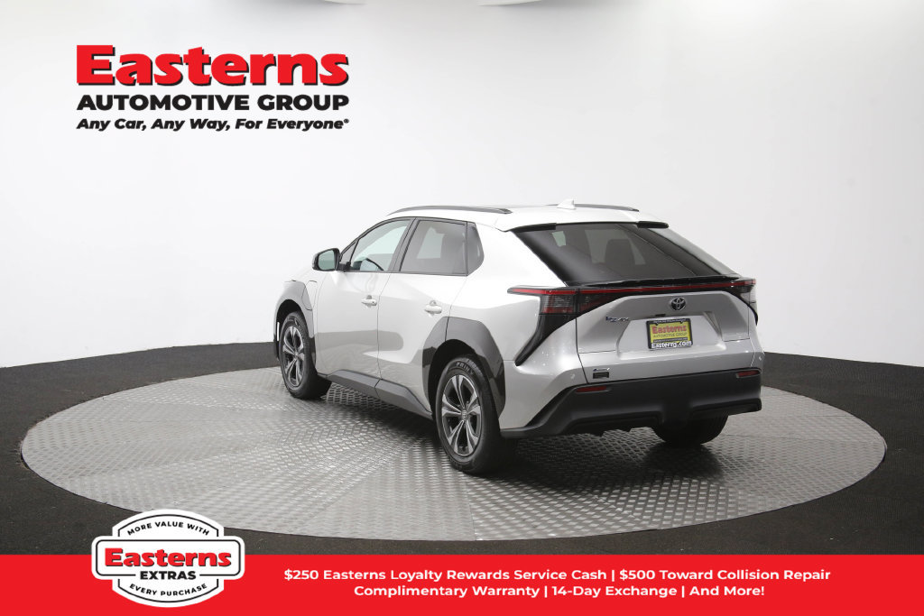Used 2024 Toyota bZ4X FWD image 68