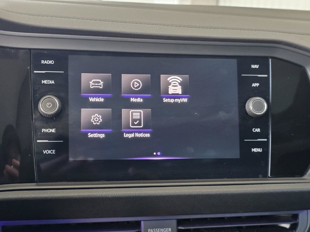 Used 2023 Volkswagen Jetta SEL FWD image 15