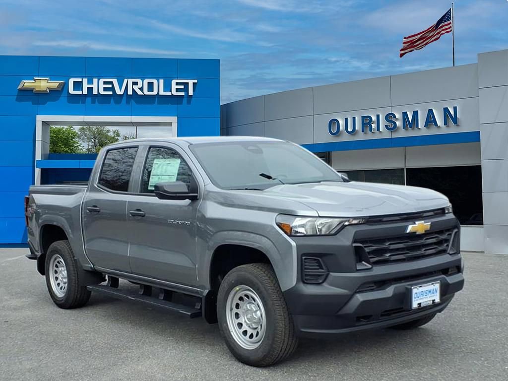 Used 2026 Chevrolet Colorado W/T w/ Advanced Trailering Package image 1