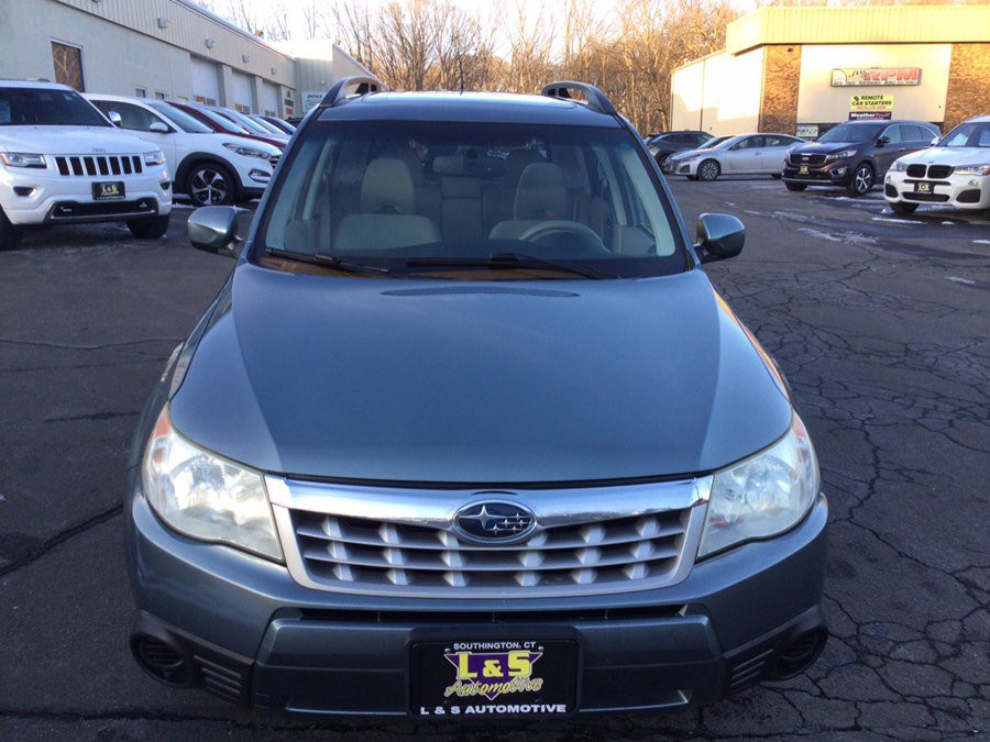 Used 2012 Subaru Forester 2.5X Premium image 3