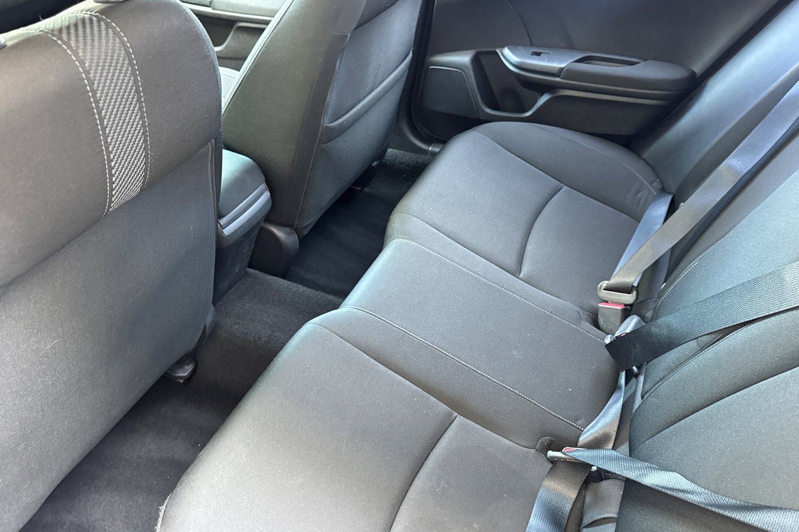 Used 2019 Honda Civic EX image 8