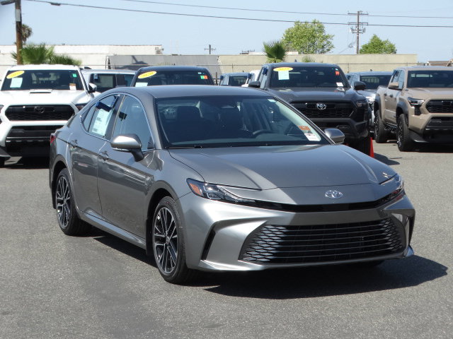 New 2026 Toyota Camry XLE FWD image 2