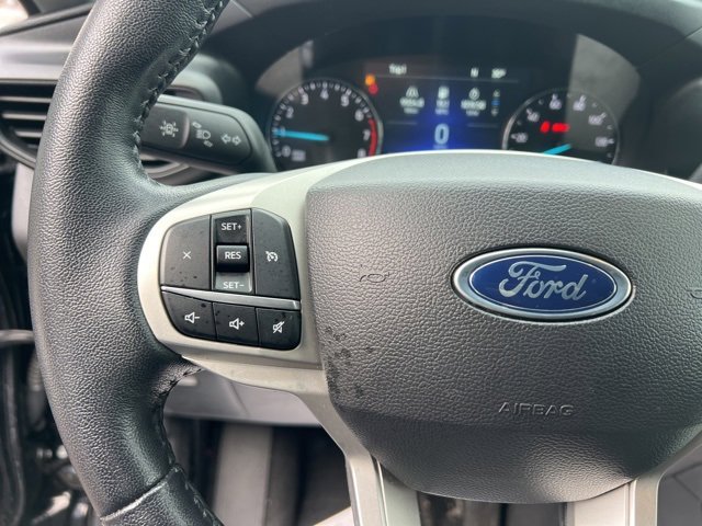 Used 2024 Ford Explorer XLT image 26