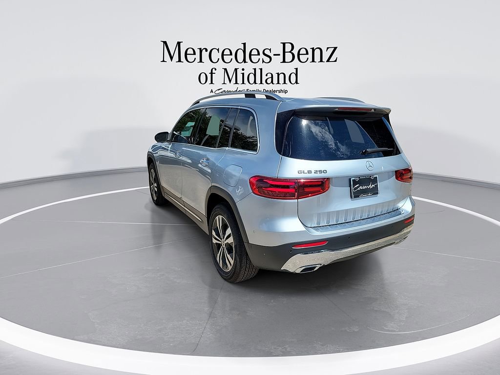 New 2025 Mercedes-Benz GLB 250 image 6