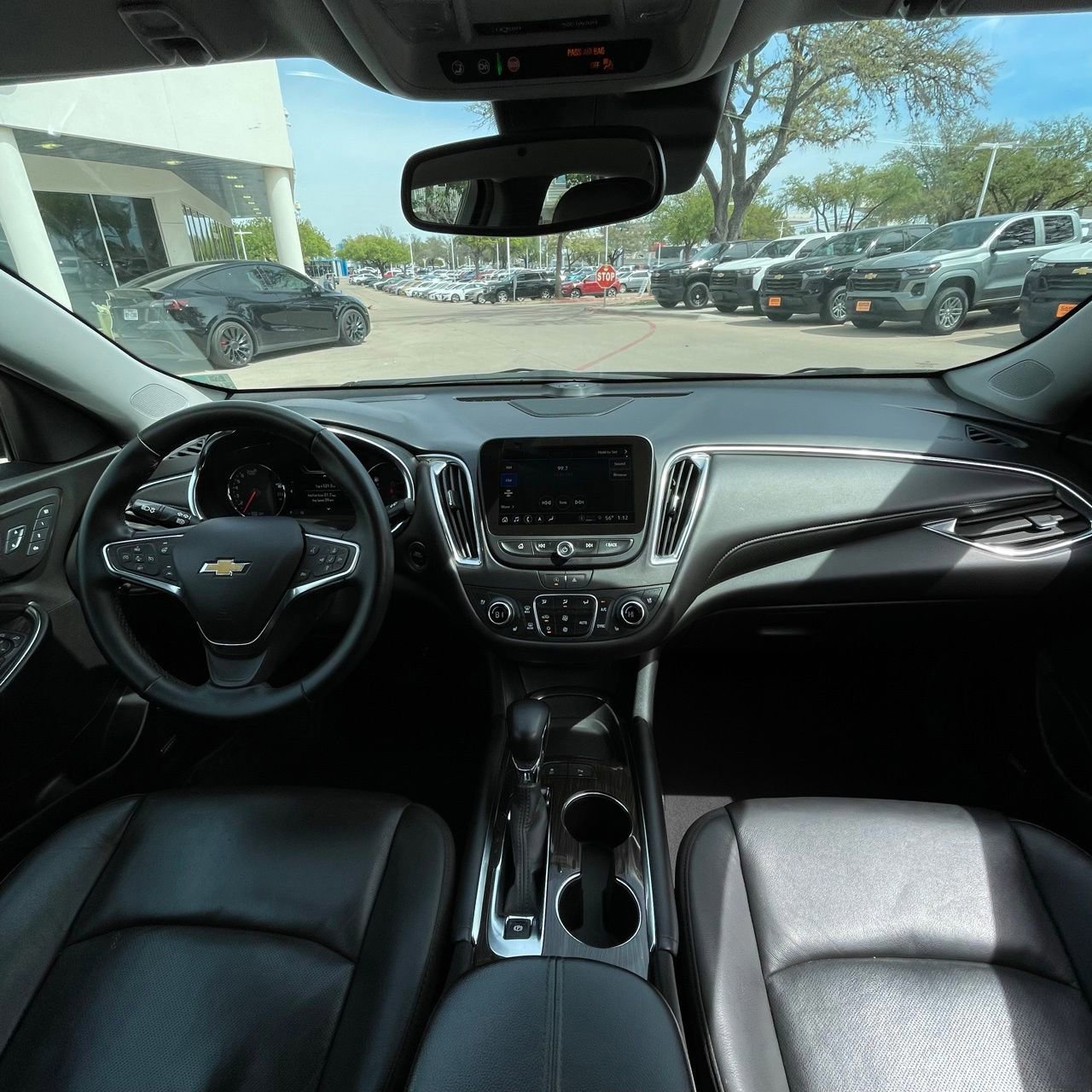 Used 2024 Chevrolet Malibu LT image 11