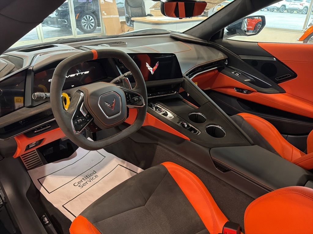 New 2026 Chevrolet Corvette Stingray Premium Conv w/ Stealth Interior Trim Package RWD image 11