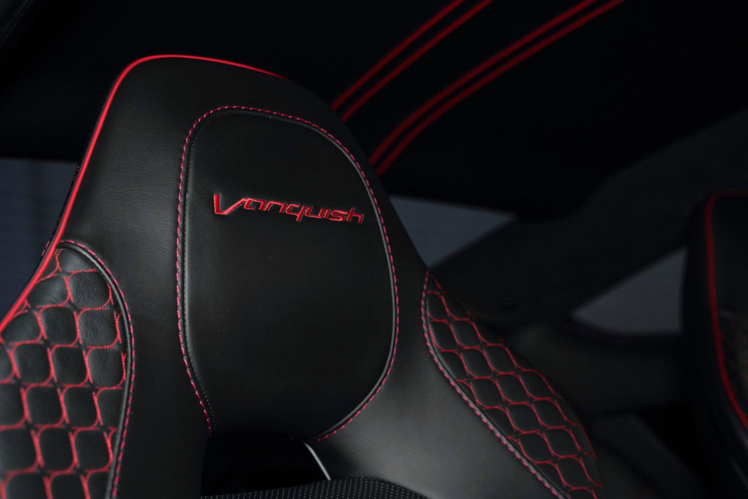 Used 2014 Aston Martin Vanquish Coupe image 30