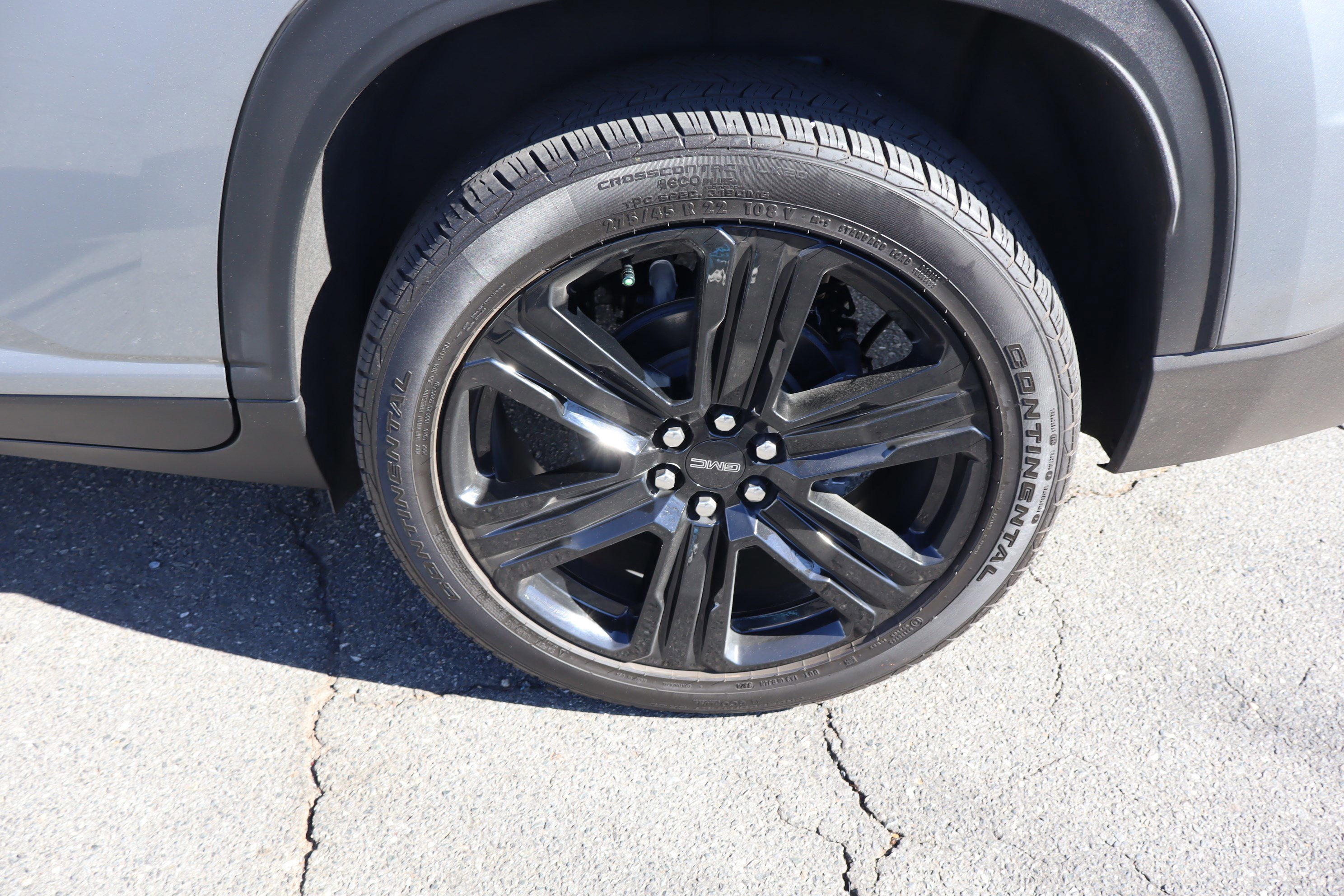 Used 2024 GMC Acadia Elevation w/ Black Edition image 41