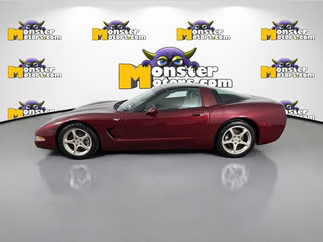 Used 2003 Chevrolet Corvette Coupe w/ Preferred Equipment Group RWD image 8