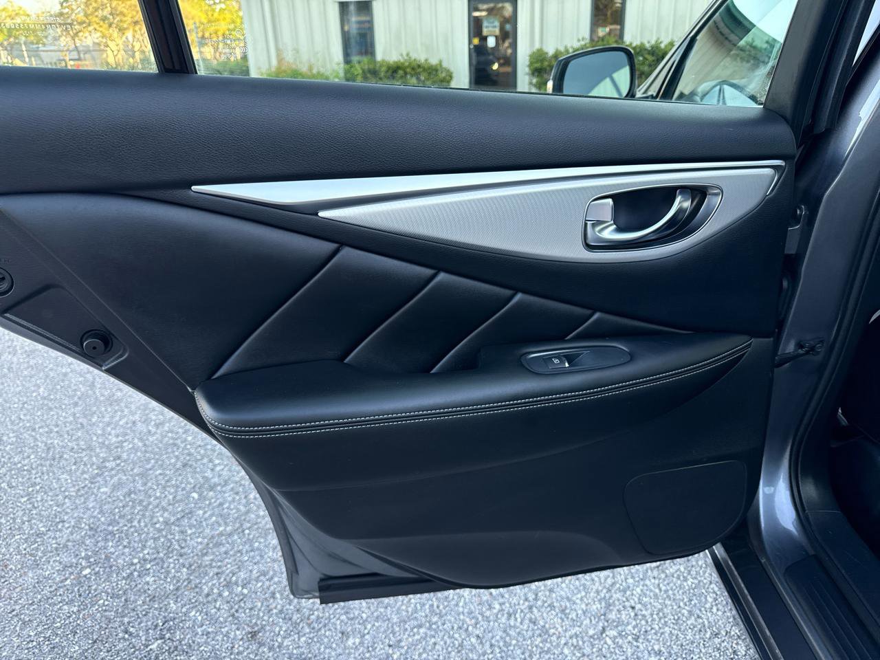 Used 2021 INFINITI Q50 Luxe w/ Seat & Sound Package image 40