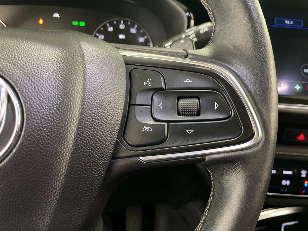 Used 2023 Buick Envision Preferred image 27