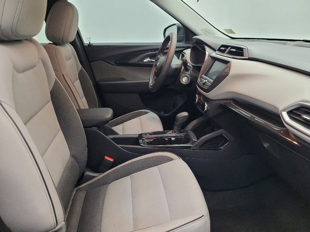 Used 2021 Chevrolet TrailBlazer LS image 21
