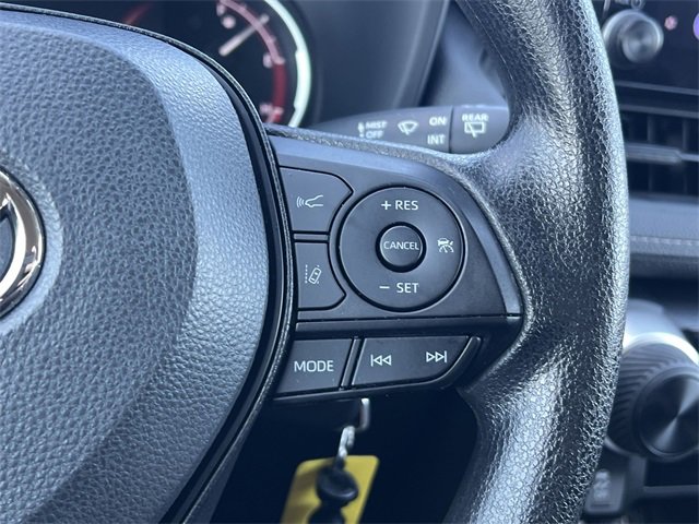 Used 2023 Toyota RAV4 LE image 19