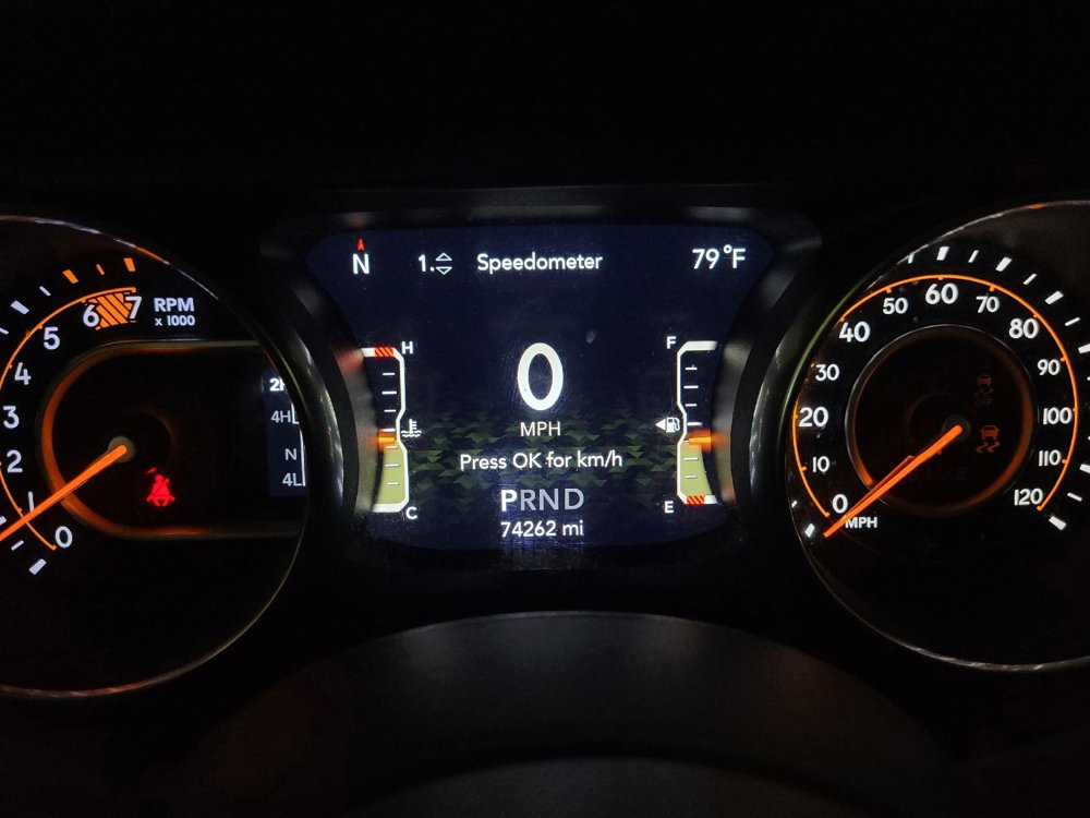 Used 2019 Jeep Wrangler Unlimited Sahara AWD/4WD image 23